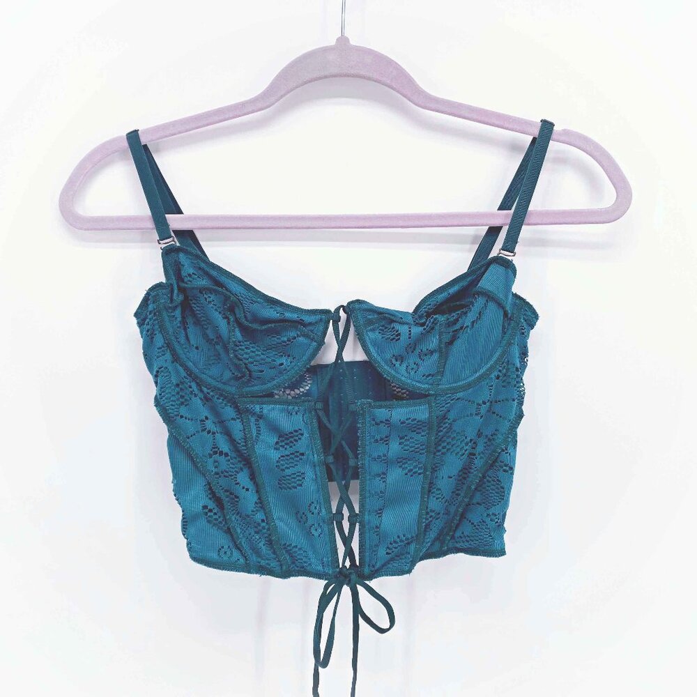Out From Under‎ Amour Lace Lace-Up Corset